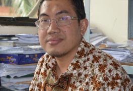 Anto Sulaksono, Prof. Dr.
