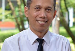 Terry Mart, Prof. Dr.