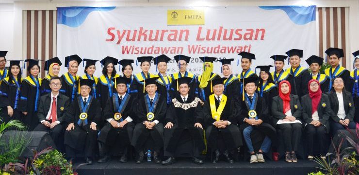FMIPA UI Luluskan 297 Wisudawan Semester Gasal Tahun Ajaran 2018/2019